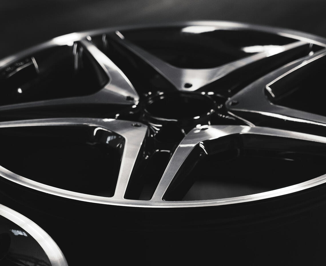 Alloy wheel and rim refurbishment